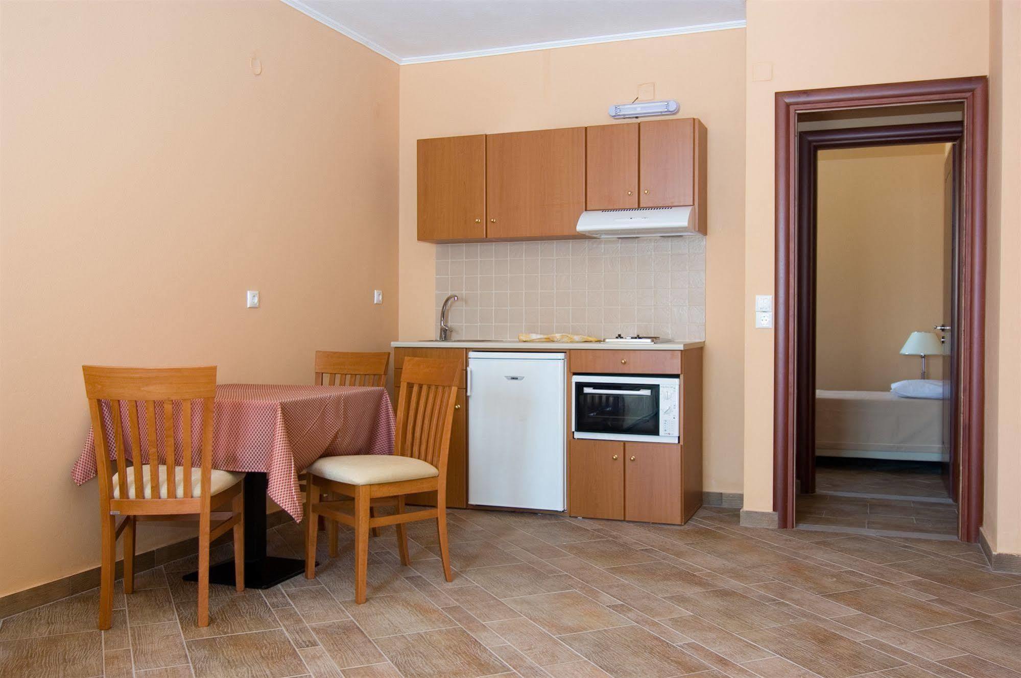 Saint Catherine Hotel Pitagorio Zewnętrze zdjęcie